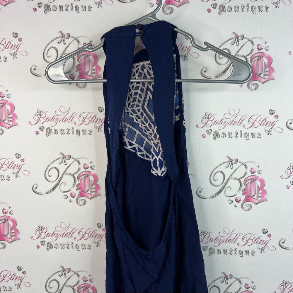 Free People tallow dress mock neck open back Navy and Beige Backless Dress - Picture 8 of 12
